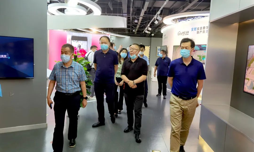 技术交流 经验共享 | 兴泰科技装饰集团与中关村城市大脑产业联盟开展技术交流会