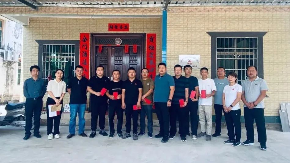 平凡坚守的最美科装人|兰州至海口高速公路广西钦州至北海段改扩建工程铁山、合浦服务区项目部艰苦奋斗记